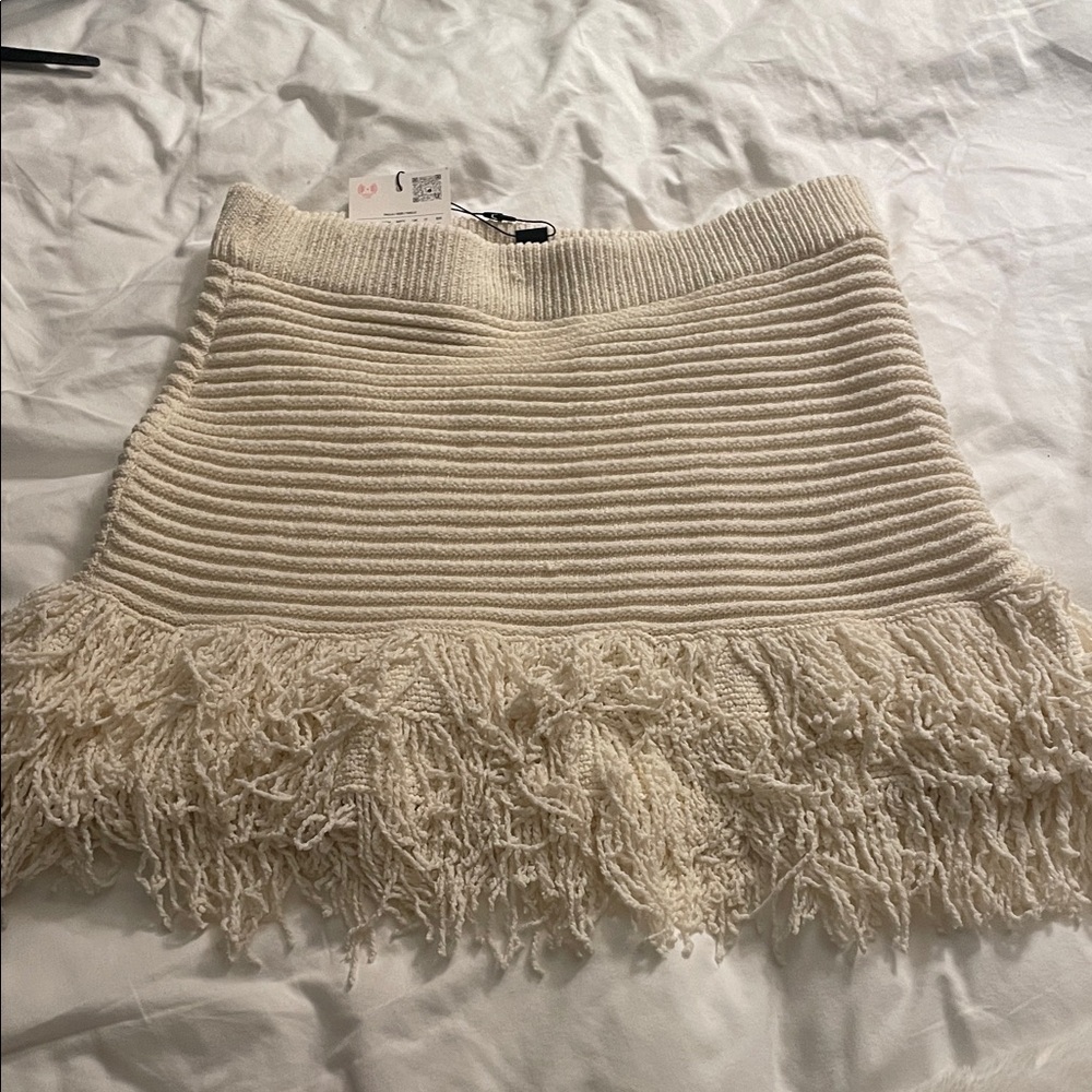 NWT ZARA FRINGE KNIT MINI SKIRT